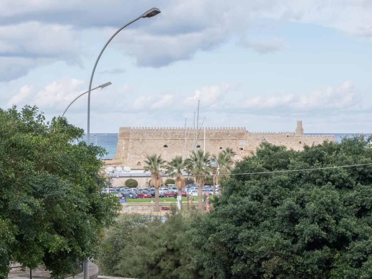 City Center Apartment In Great Location Candia Esterno foto